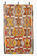 Lade das Bild in den Galerie-Viewer, Vintage Anatolian Kilim
