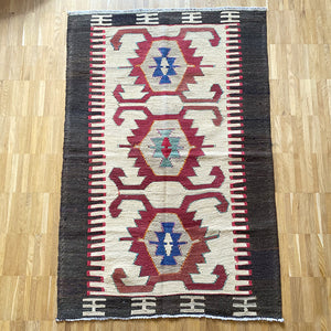 Vintage Anatolian Mut Kilim   85x126 cm .