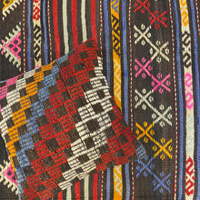 Lade das Bild in den Galerie-Viewer, Vintage Anatolian Kilim  100x165 cm
