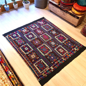 Vintage Anatolian Cicim Kilim   160x186 cm .