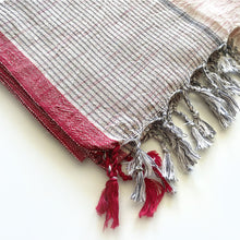 Charger l&#39;image dans la galerie, Peshtemal Red Striped Powder
